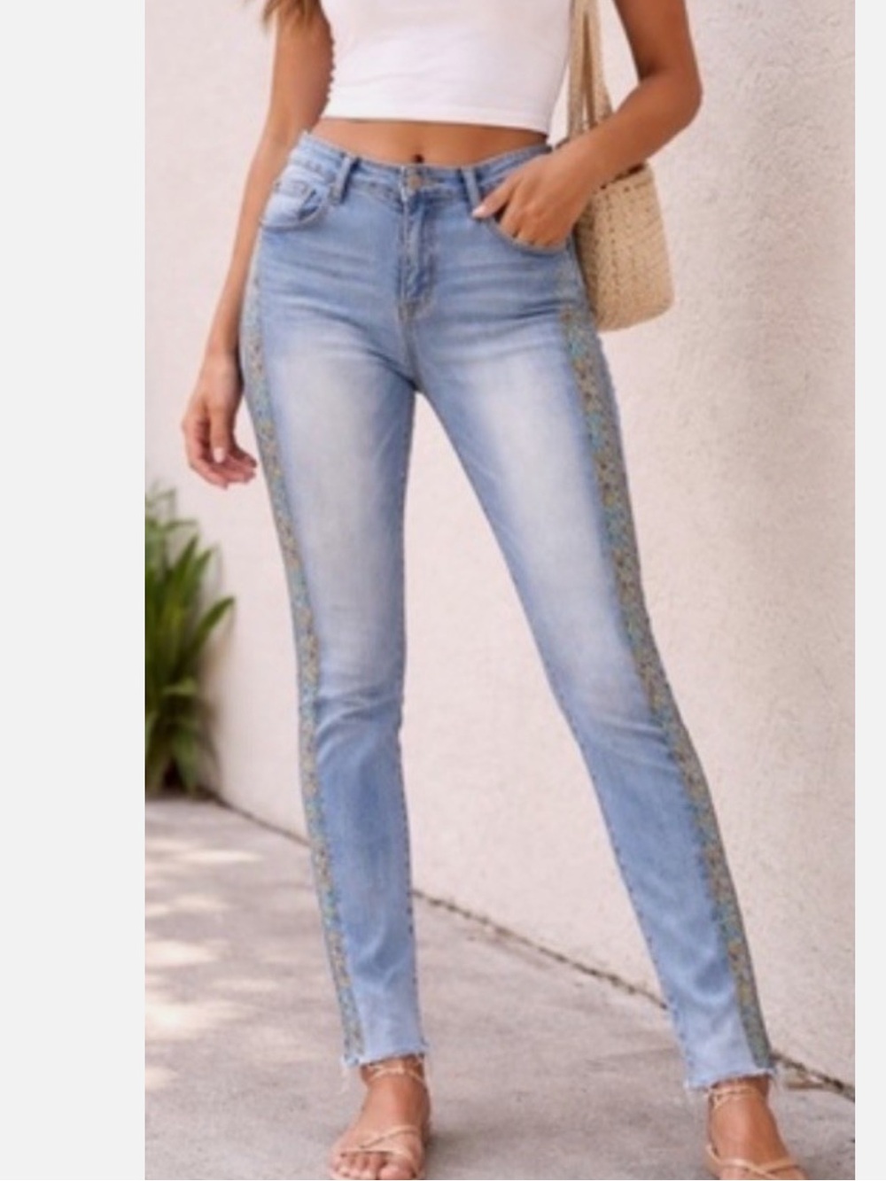 Driftwood Jackie Embroidered Mid-Rise Skinny Jeans